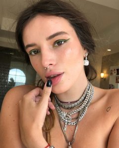 Bella Thorne Sexy & Topless TheFappeningBlog.com 4.jpg