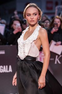 Lily-Rose Depp Sexy TheFappeningBlog.com 2.jpg