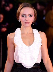 Lily-Rose Depp Sexy TheFappeningBlog.com 33.jpg
