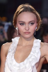 Lily-Rose Depp Sexy TheFappeningBlog.com 90.jpg