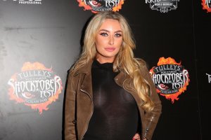 Chloe Crowhurst See Through TheFappeningBlog.com 23.jpg