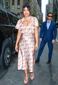 Priyanka Chopra Sexy TheFappeningBlog.com 12.jpg