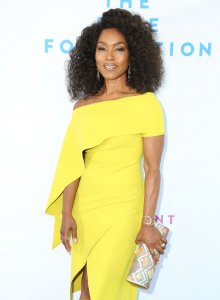 Angela Bassett Sexy TheFappeningBlog.com 1.jpg
