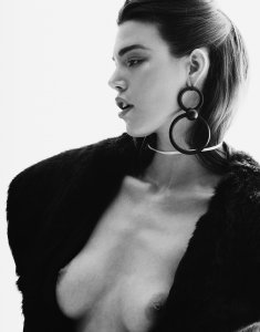 Paolla Rahmeier Nude TheFappeningBlog.com 1.jpg