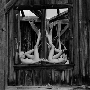 Riona Neve Nude TheFappeningBlog.com 2.jpg