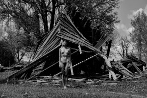 Riona Neve Nude TheFappeningBlog.com 3.jpg