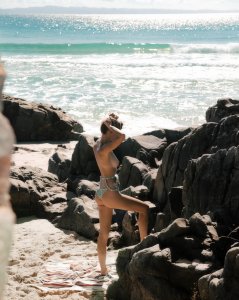 Shenise Breslin  Nude TheFappeningBlog.com 3.jpg