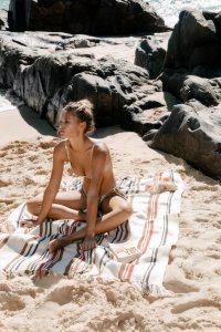 Shenise Breslin  Nude TheFappeningBlog.com 7.jpg