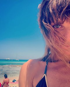 Alessandra Amoroso Sexy TheFappeningBlog.com 10.jpg