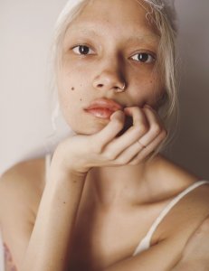 Charlotte Carey Sexy & Topless 10.jpg