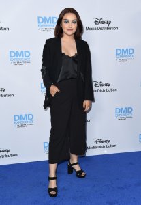 Ariela Barer Sexy TheFappeningBlog.com 5.jpg