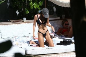 Emily Ratajkowski Sexy TheFappeningBlog.com 4.jpg