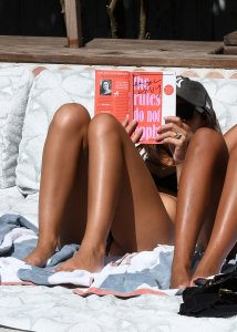 Emily Ratajkowski Sexy TheFappeningBlog.com 48.jpg