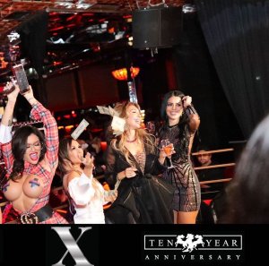 Toochi Kash Topless TheFappeningBlog.com 46.jpg