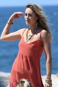 Kendal Schuler Nude Sexy TheFappeningBlog.com 5.jpg