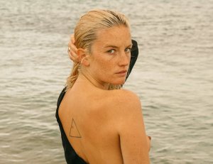 Catriona Grimes Nude TheFappeningBlog.com 6.jpg