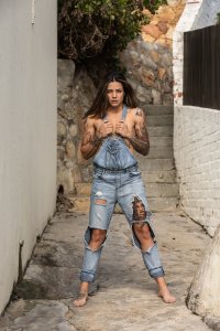 Kelly Robbertze Nude TheFappeningBlog.com 3.jpg