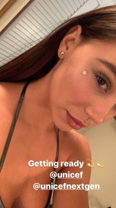 Alexis Ren Sexy TheFappeningBlog.com 20.jpg