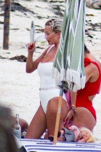 Caroline Vreeland Nude & Sexy TheFappeningBlog.com 35.jpg