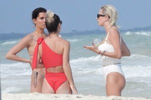 Caroline Vreeland Nude & Sexy TheFappeningBlog.com 121.jpg