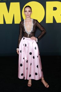 Jodi Balfour See Through Tits TheFappeningBlog.com 8.jpg