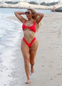 Chloe Ferry Sexy TheFappeningBlog.com 1.jpg