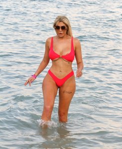 Chloe Ferry Sexy TheFappeningBlog.com 8.jpg