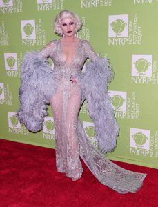 Catherine Zeta-Jones Sexy TheFappeningBlog.com 5.jpg