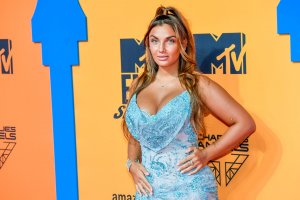 Elettra Lamborghini Sexy TheFappeningBlog.com 4.jpg