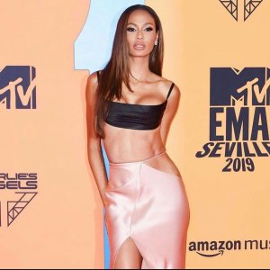 Joan Smalls Sexy TheFappeningBlog.com 1.jpg