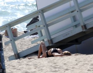 Kelly Rohrbach Sexy & Topless 25.JPG Kelly Rohrbach Sexy & Topless 25.JPG