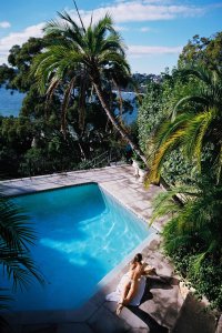 Avril Alexander Nude & Sexy 1.jpg