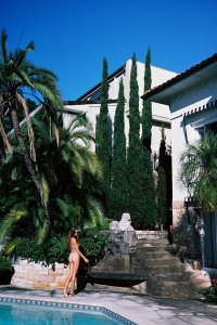 Avril Alexander Nude & Sexy 7.jpg