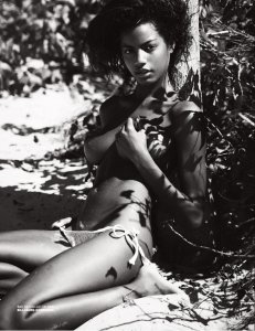 Ebonee Davis Nude 3.jpg