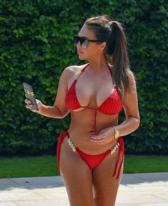 Lauren Goodger Sexy TheFappeningBlog.com 3.jpg