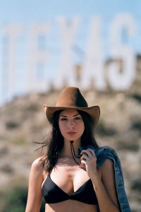 Carlota Román  Nude TheFappeningBlog.com 2.jpg