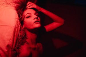 Erin Mae Nude TheFappeningBlog.com 4.jpg