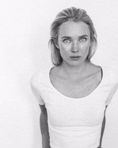 Annie Hoffmann Sexy TheFappeningBlog.com 11.jpg