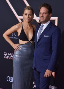 Elizabeth Banks Sexy TheFappeningBlog.com 72.jpg