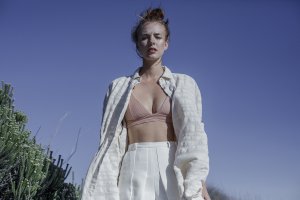 Daisy Pettinger Nude TheFappeningBlog.com 22.jpg