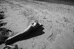 Esa Nude TheFappeningBlog.com 8.jpg