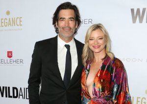 Amy Smart Braless Sexy TheFappeningBlog.com 7.jpg