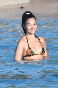 Shanina Shaik Sexy TheFappeningBlog.com 14.JPG