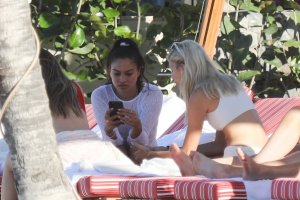 Devon Windsor, Hannah Ferguson, Shanina Shaik Sexy TheFappeningBlog.com 57.jpg