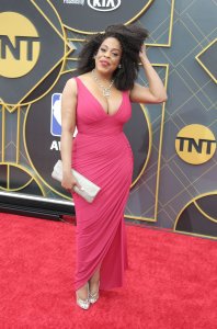 Niecy Nash Sexy TheFappeningBlog.com 2.jpg