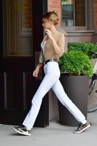 Bella Hadid  TheFappeningBlog.com 18081.jpg