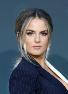 JoJo Levesque Braless Sexy TheFappeningBlog.com 16.jpg