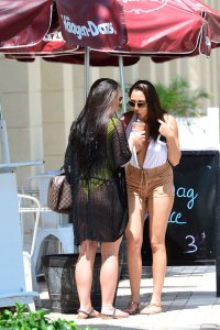 Chloe Goodman Sexy 34.jpg