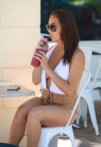 Chloe Goodman Sexy 45.jpg