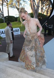 Elle Fanning Sexy 17.jpg